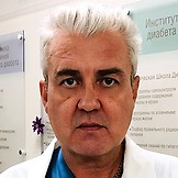 Врач Соколов Роман Александрович